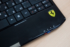 Acer Ferrari One � ��������� ������