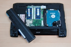 Acer Ferrari One � ��������� ������