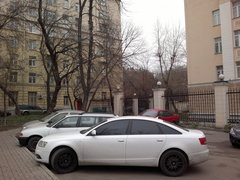 ������ ����� Nokia E7. ����� ������ Nokia �� Symbian^3