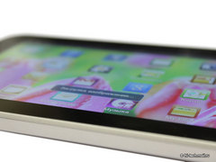  Samsung Galaxy Tab (GT-P1000):   -   Apple iPad?