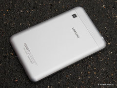  Samsung Galaxy Tab (GT-P1000):   -   Apple iPad?