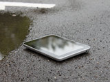  Samsung Galaxy Tab (GT-P1000):   -   Apple iPad?