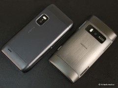  Nokia X7-00:   Nokia