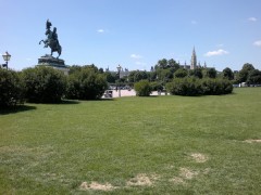  Nokia X7-00:   Nokia