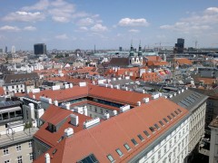  Nokia X7-00:   Nokia