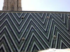  Nokia X7-00:   Nokia