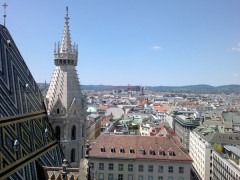  Nokia X7-00:   Nokia