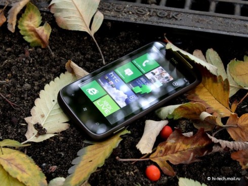  HTC 7 Mozart:         