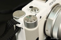  Pentax Q:   