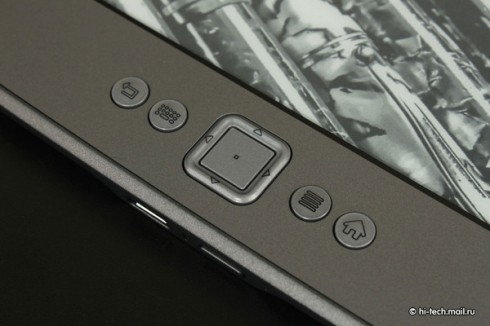  Amazon Kindle 4:    