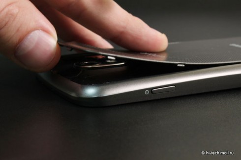   Samsung Galaxy Nexus  Android 4:  