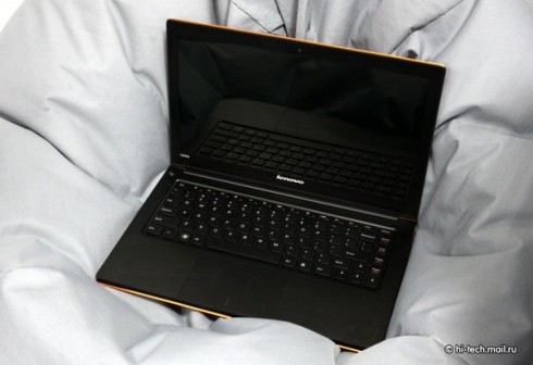 ����� Lenovo IdeaPad U300s: ������, ��� MacBook Air