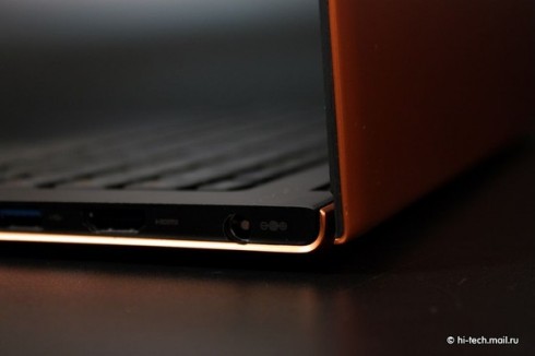 ����� Lenovo IdeaPad U300s: ������, ��� MacBook Air
