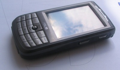 ���� ASUS MyPal P525