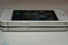  iPhone 4S:  iPhone,  