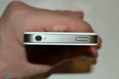  iPhone 4S:  iPhone,  