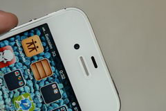  iPhone 4S:  iPhone,  