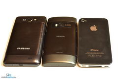  Nokia X7:      
