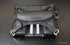  Panasonic TOUGHBOOK CF-U1: ,      iPad