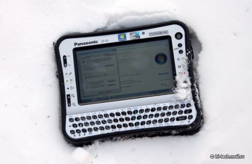  Panasonic TOUGHBOOK CF-U1: ,      iPad