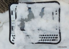  Panasonic TOUGHBOOK CF-U1: ,      iPad