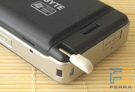 Gigabyte g-Smart i128